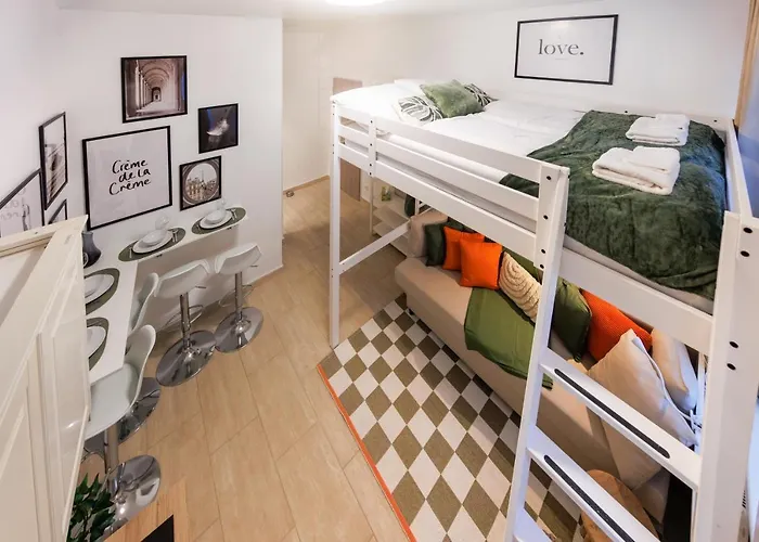 Market Compact Retreat Apartmán